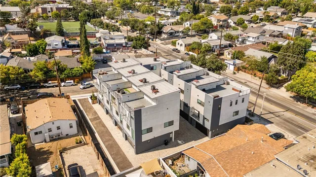 $1,200,000 | 6849 North Figueroa Street, Los Angeles, CA 90042