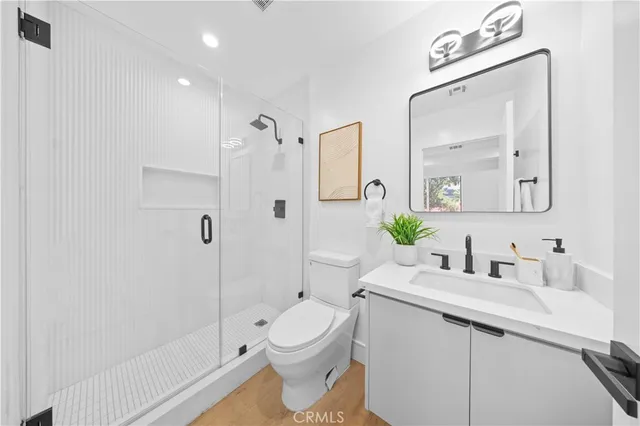 $1,200,000 | 6849 North Figueroa Street, Los Angeles, CA 90042