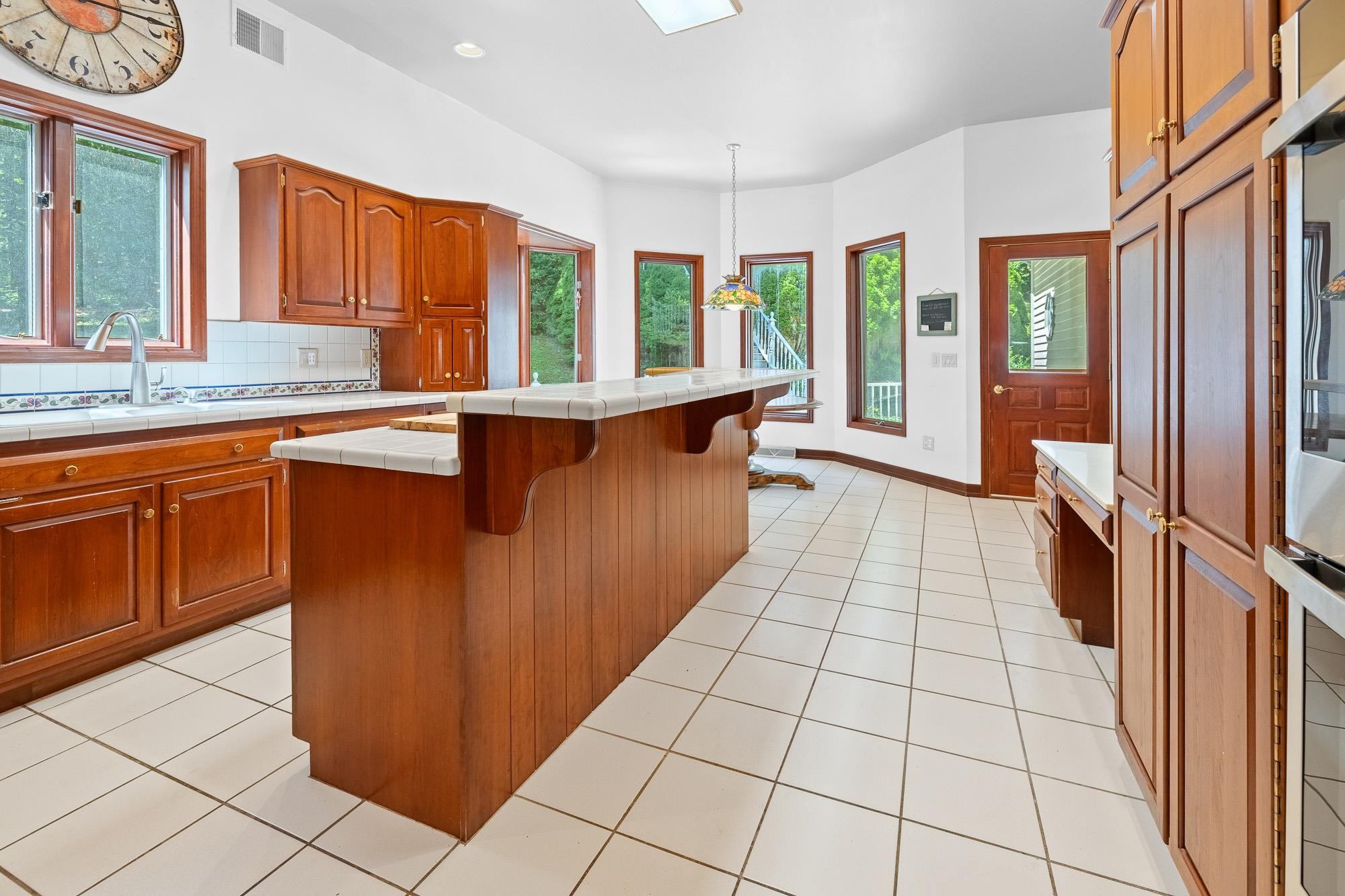 932 McNamara Road Dorset, VT 05251 - Photo 15 of 40