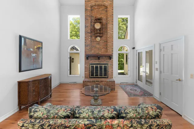 $1,525,000 | 932 McNamara Road, Dorset, VT 05251