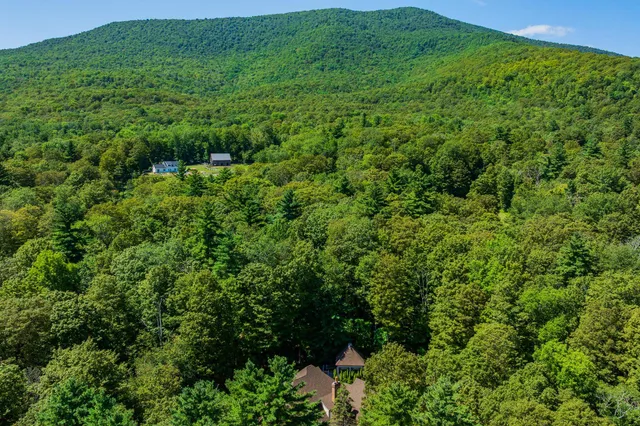 $1,525,000 | 932 McNamara Road, Dorset, VT 05251