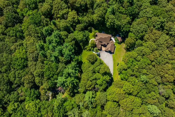 $1,525,000 | 932 McNamara Road, Dorset, VT 05251