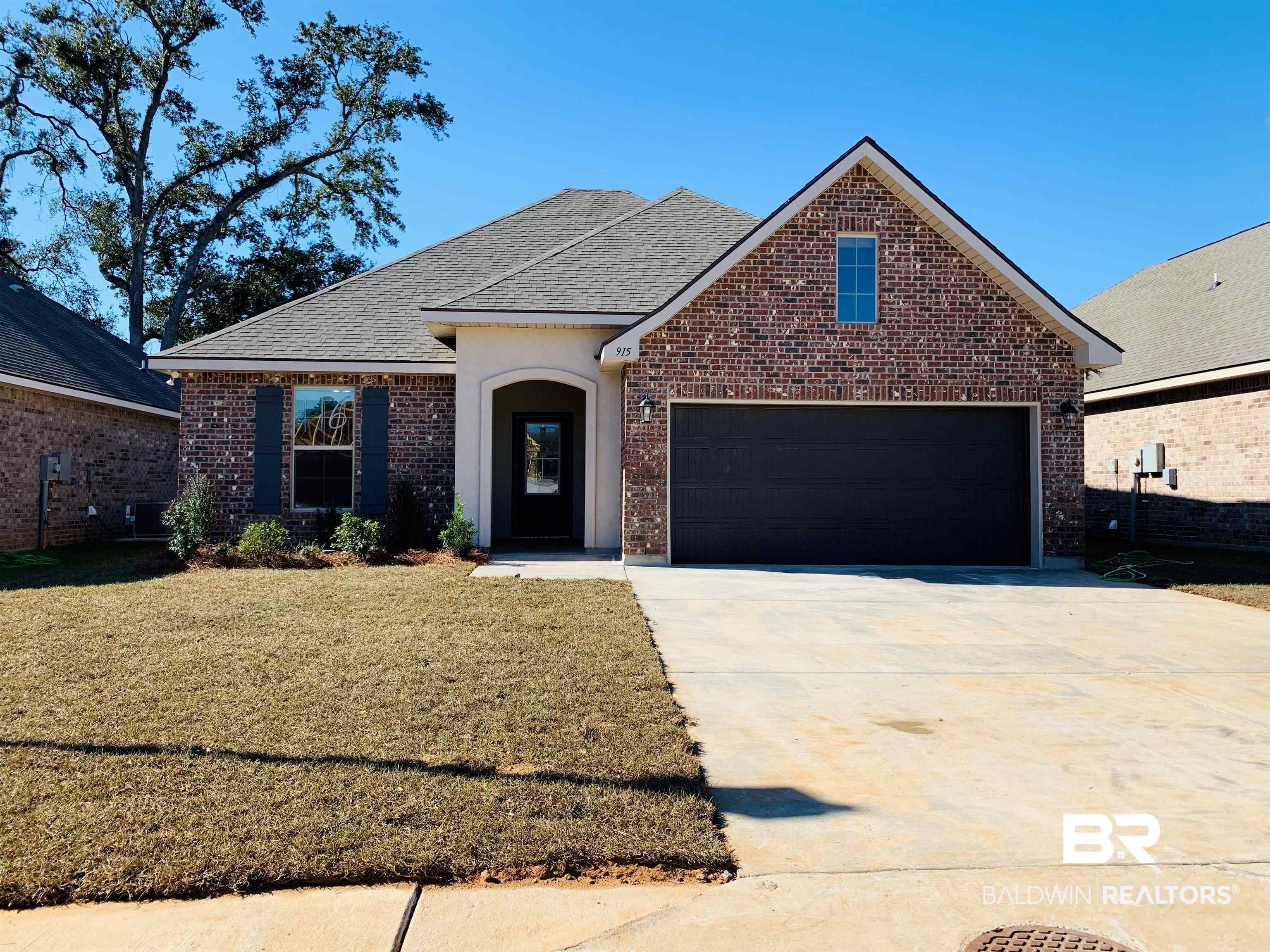 915 Gibson Court Foley, AL 36535 - Photo 1 of 2
