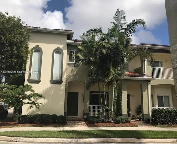 $2,400 | 1932 Southeast 24th Avenue, Homestead, FL 33035