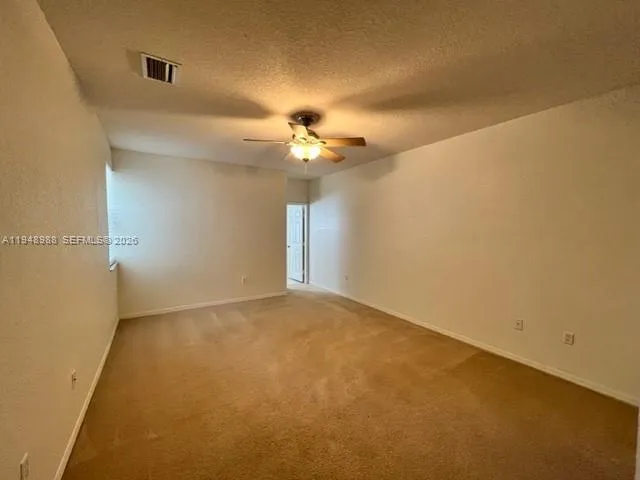 $2,400 | 1932 Southeast 24th Avenue, Homestead, FL 33035