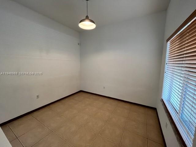 1932 Southeast 24th Avenue Homestead, FL 33035 - Photo 5 of 11