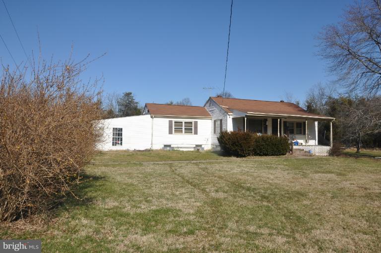 2446 Dumfries Road Catlett, VA 20119 - Photo 14 of 27 Exterior (Front)