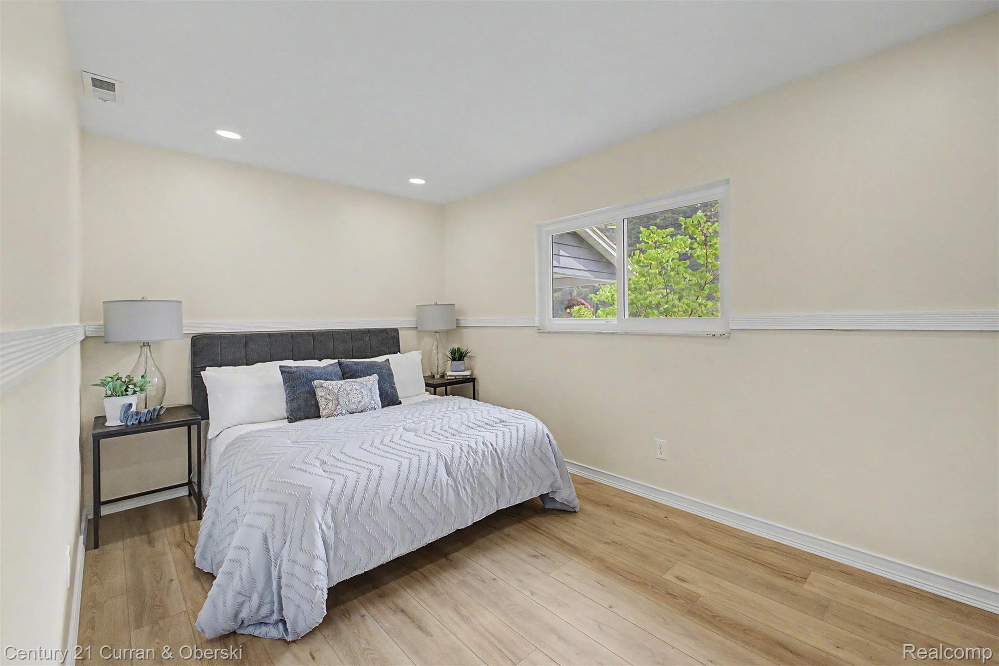 17875 Beck Road Northville, MI 48168 - Photo 34 of 57 37.jpg