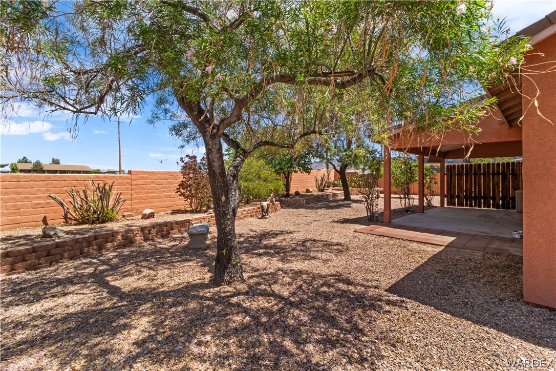 2158 Ranch Road Kingman, AZ 86401 - Photo 39 of 48 a view of road with trees