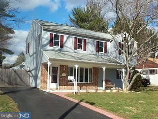 1230 Thomson Road Abington, PA 19001 - Photo 1 of 6 Gallery Image 1