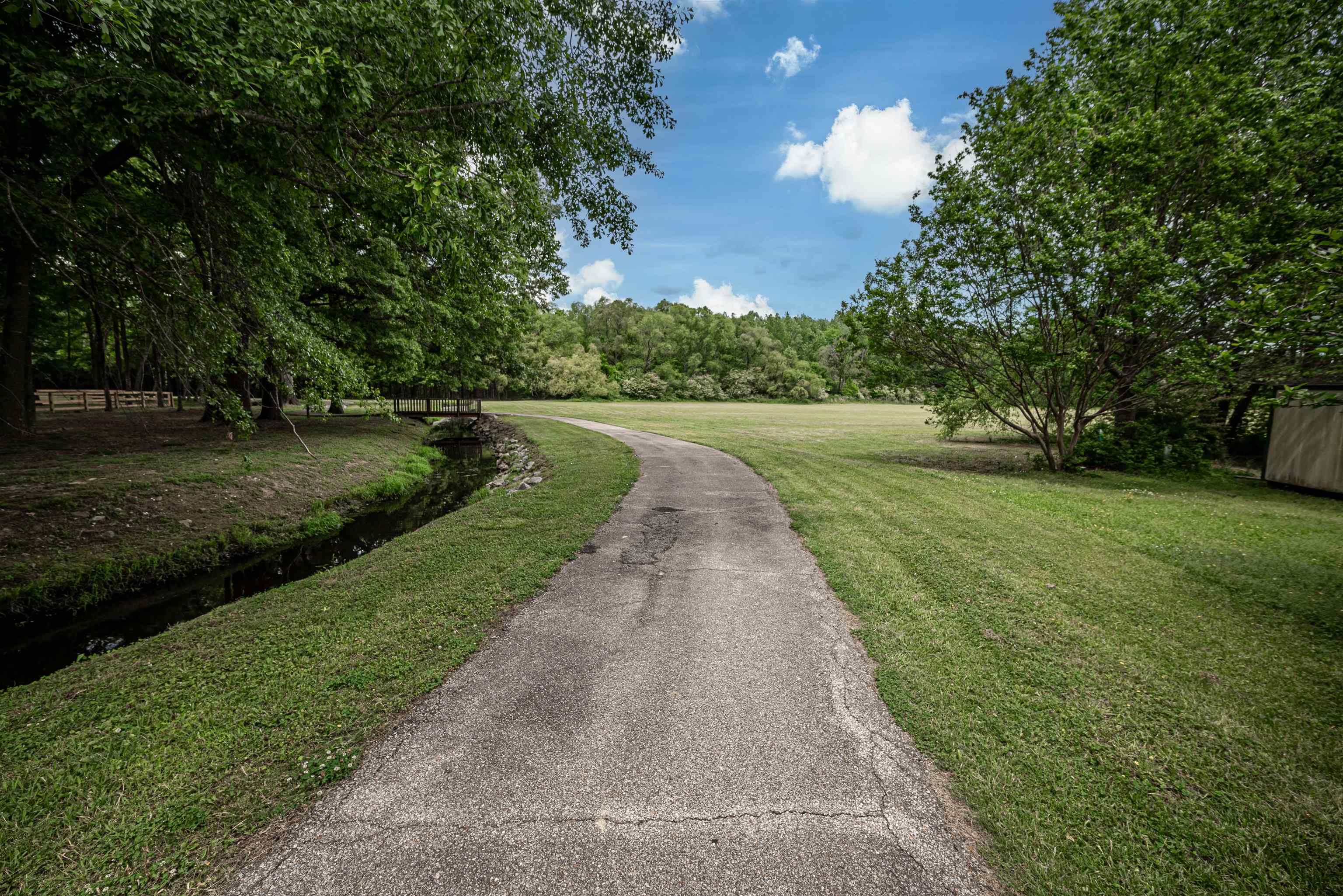 752 Gable Lane Collierville, TN 38017 - Photo 37 of 40 a view of street view with a yard