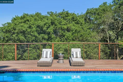 $2,385,000 | 665 Sky Hy Circle, Lafayette, CA 94549