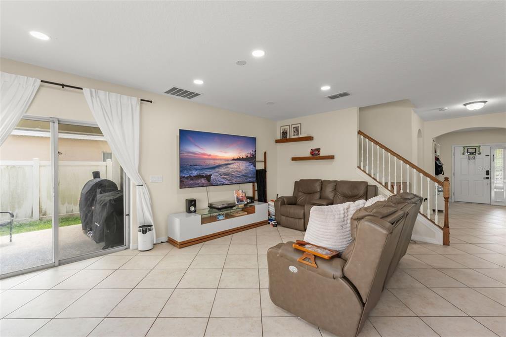 10507 Cabbage Tree Loop Orlando, FL 32825 - Photo 12 of 50