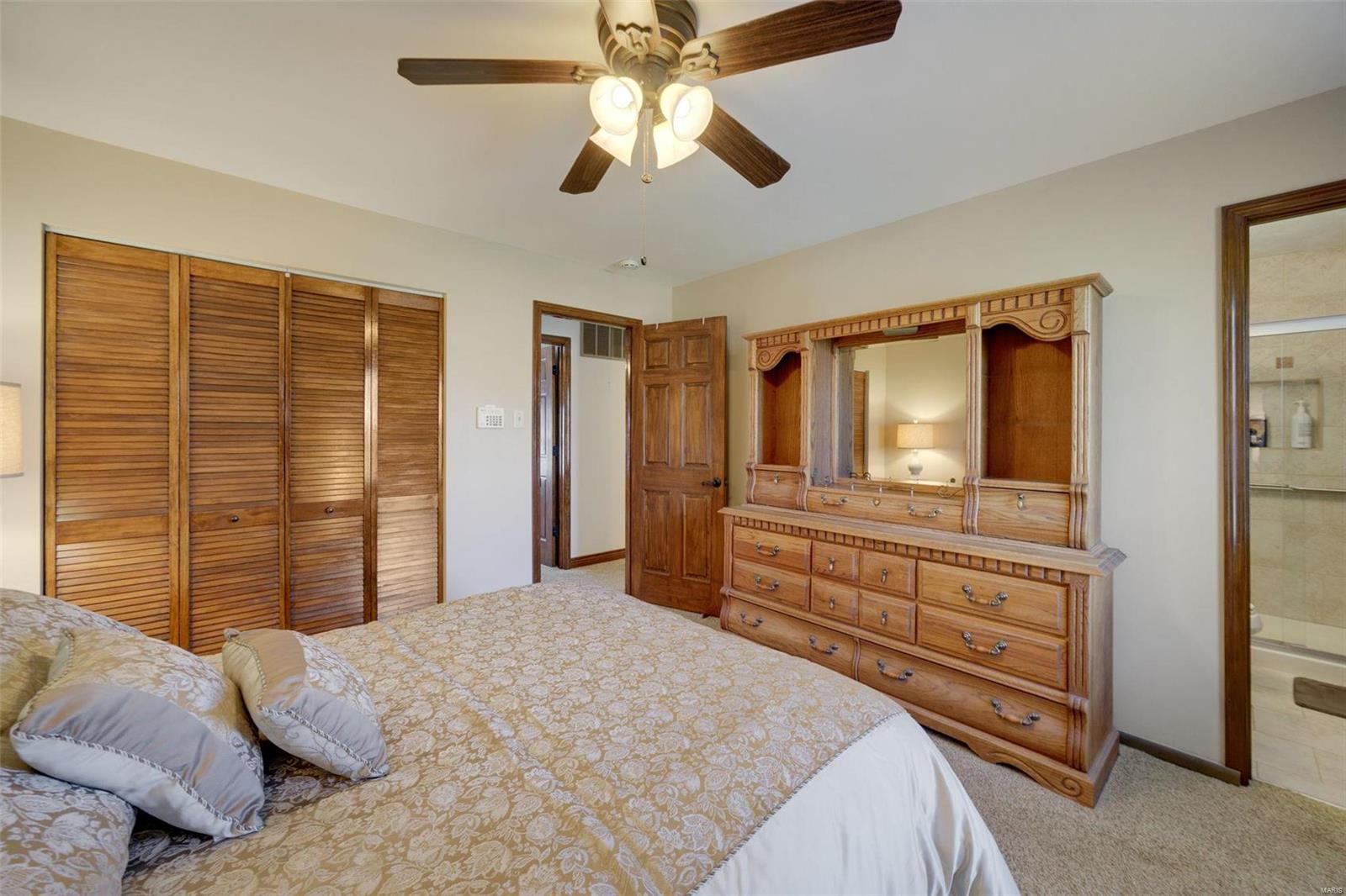 2219 Chatport Road St. Louis, MO 63129 - Photo 14 of 42 Gallery Image 14
