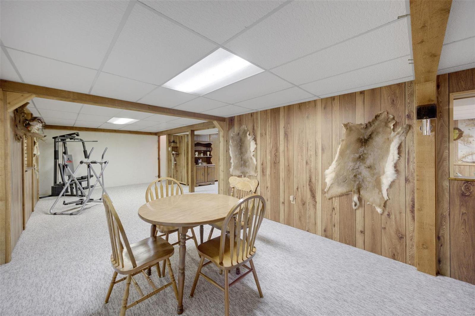 2219 Chatport Road St. Louis, MO 63129 - Photo 26 of 42 Gallery Image 26