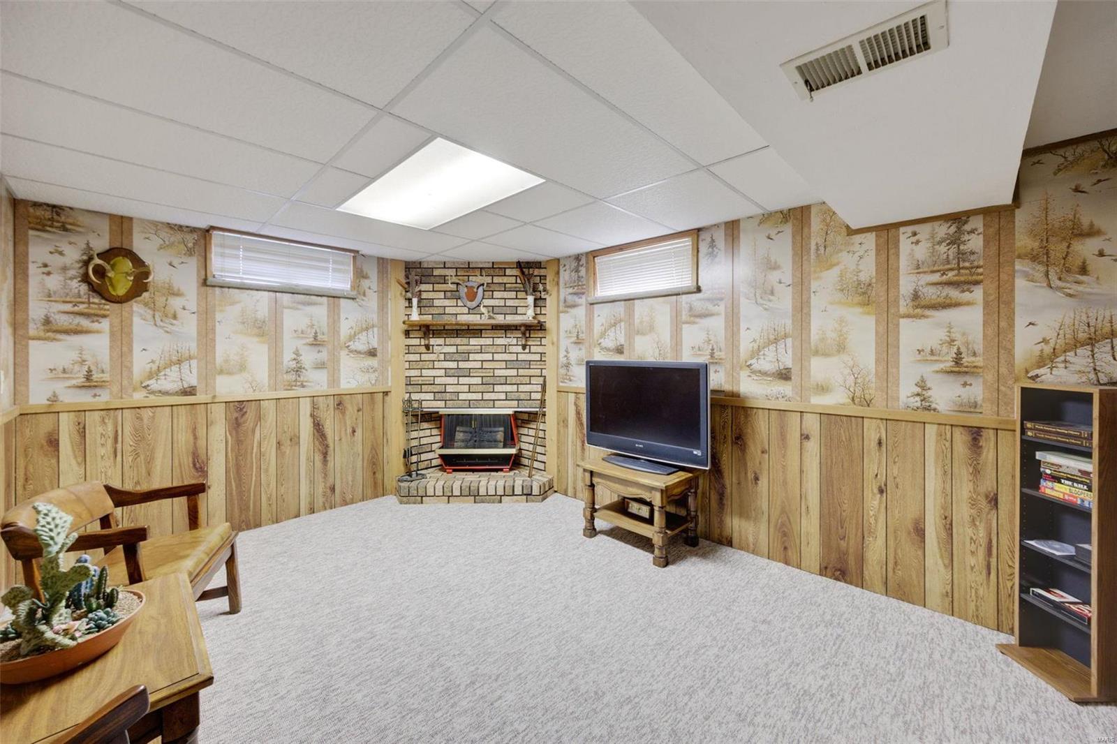 2219 Chatport Road St. Louis, MO 63129 - Photo 28 of 42 Gallery Image 28