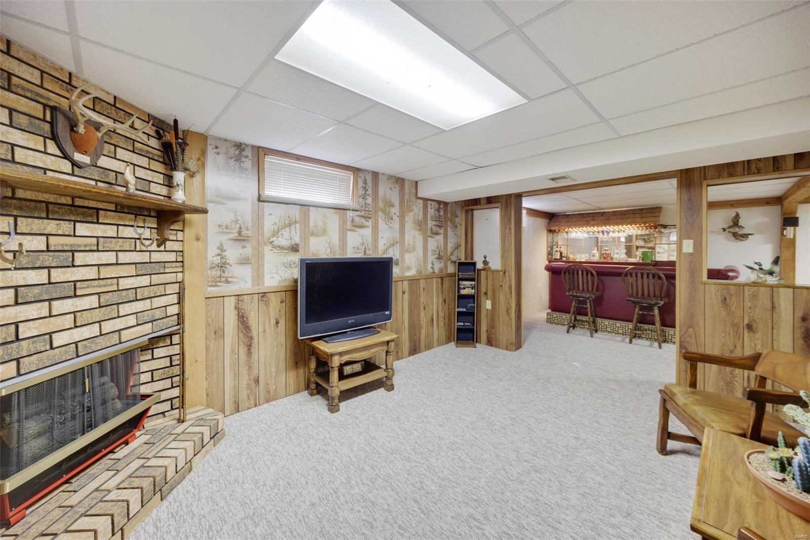 2219 Chatport Road St. Louis, MO 63129 - Photo 29 of 42 Gallery Image 29