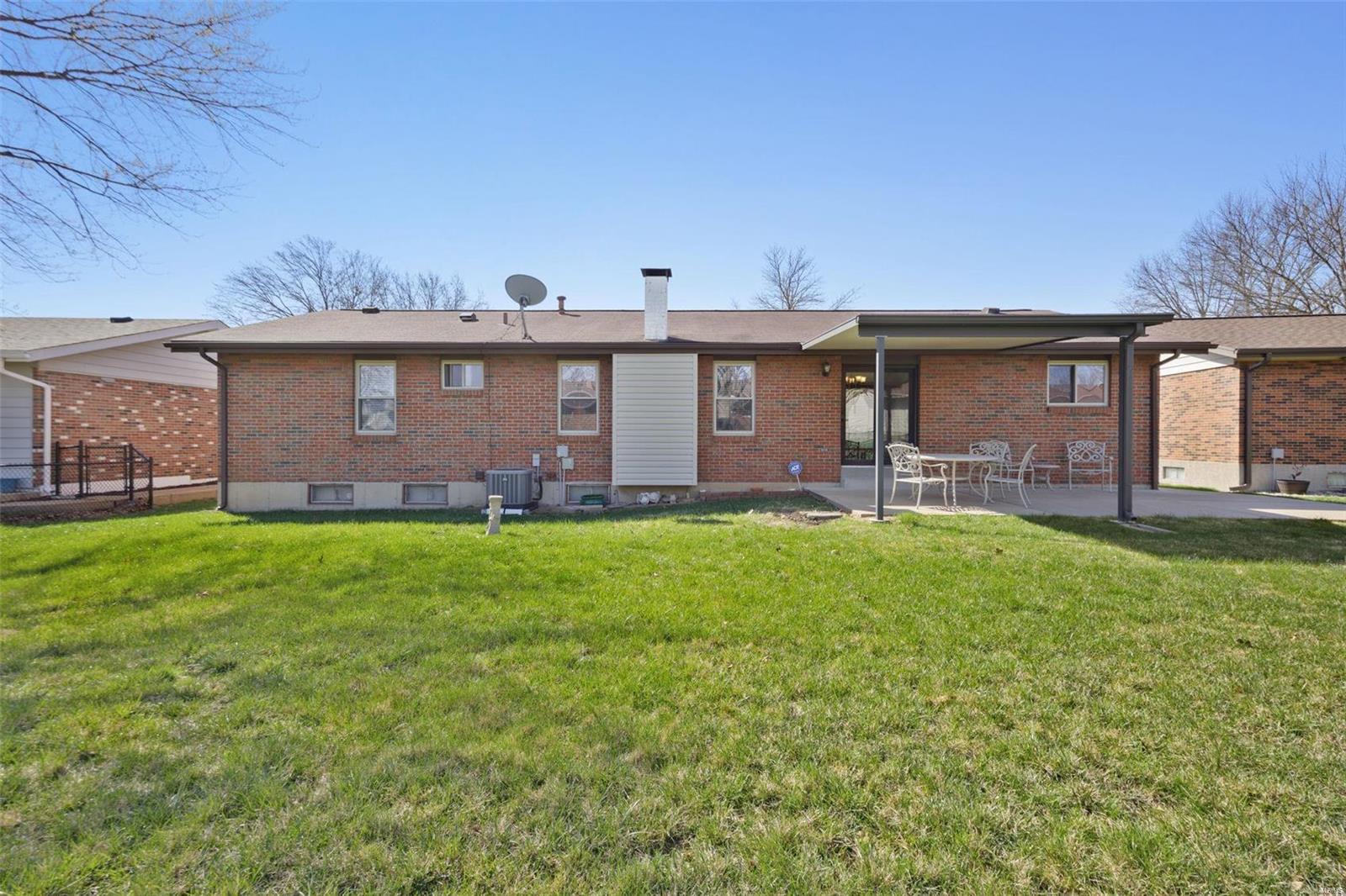 2219 Chatport Road St. Louis, MO 63129 - Photo 33 of 42 Gallery Image 33