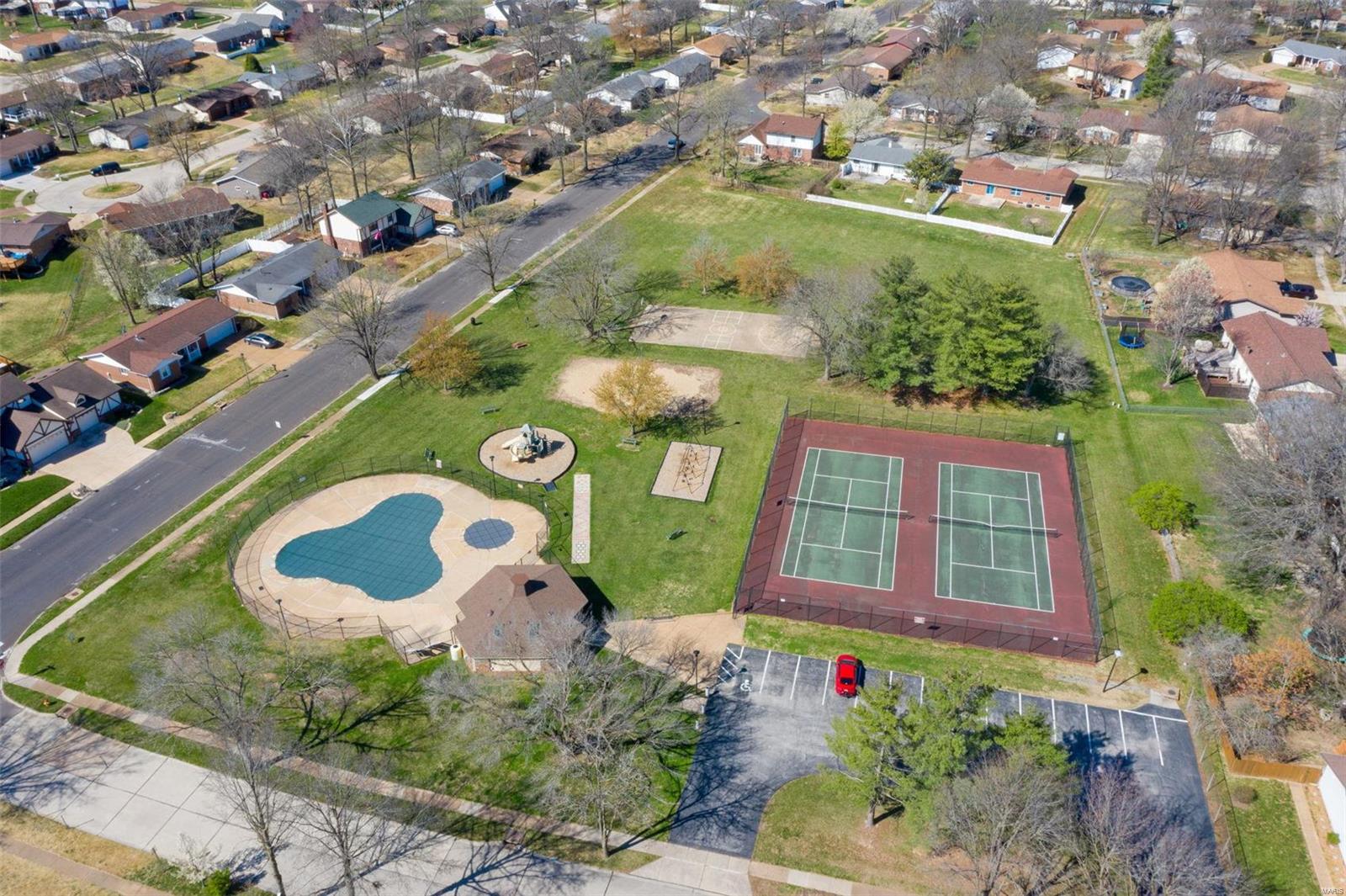 2219 Chatport Road St. Louis, MO 63129 - Photo 39 of 42 Gallery Image 39