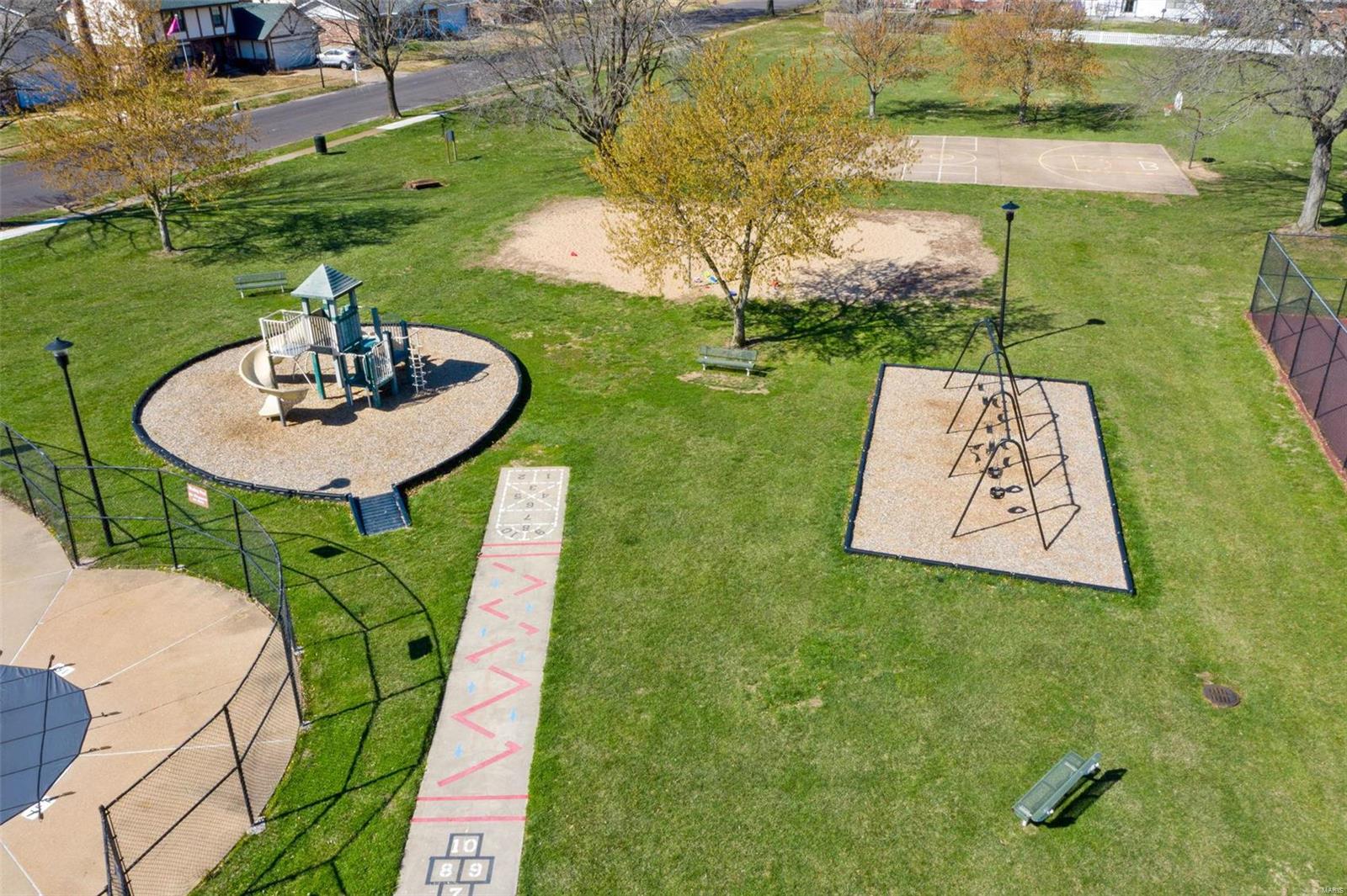 2219 Chatport Road St. Louis, MO 63129 - Photo 41 of 42 Gallery Image 41