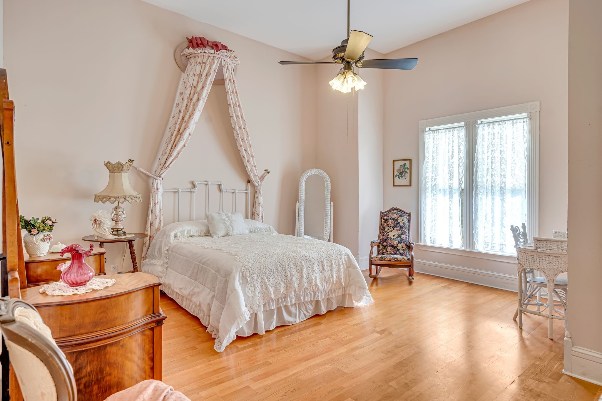 4028 Crosby Cedar Bayou Road Baytown, TX 77521 - Photo 2 of 35 4th Bedroom looking from entrance.