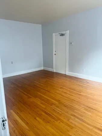 $2,200 | 9 Sherman Street, Newport, RI 02840