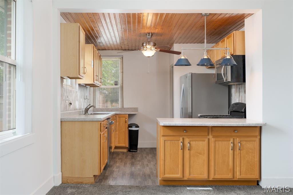 100 West 3rd Street Hartford, IL 62048 - Photo 21 of 38