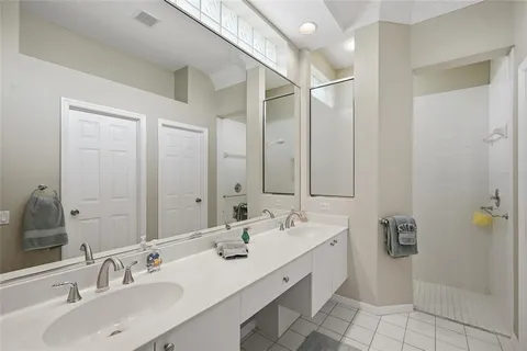 $535,000 | 8722 52nd Drive East, Bradenton, FL 34211