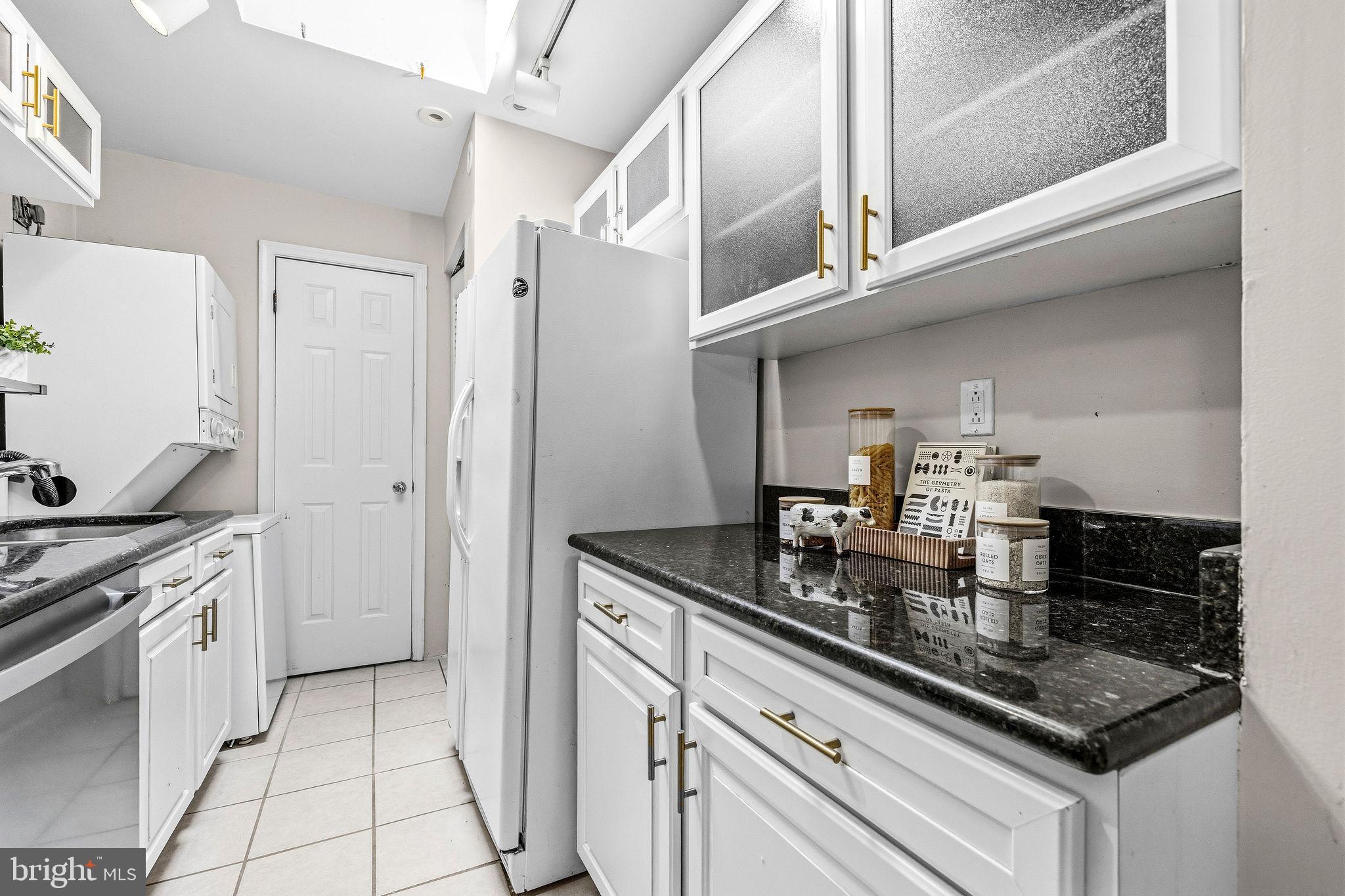 473 Ridge Street Northwest Washington, DC 20001 - Photo 14 of 34 Gallery Image 14