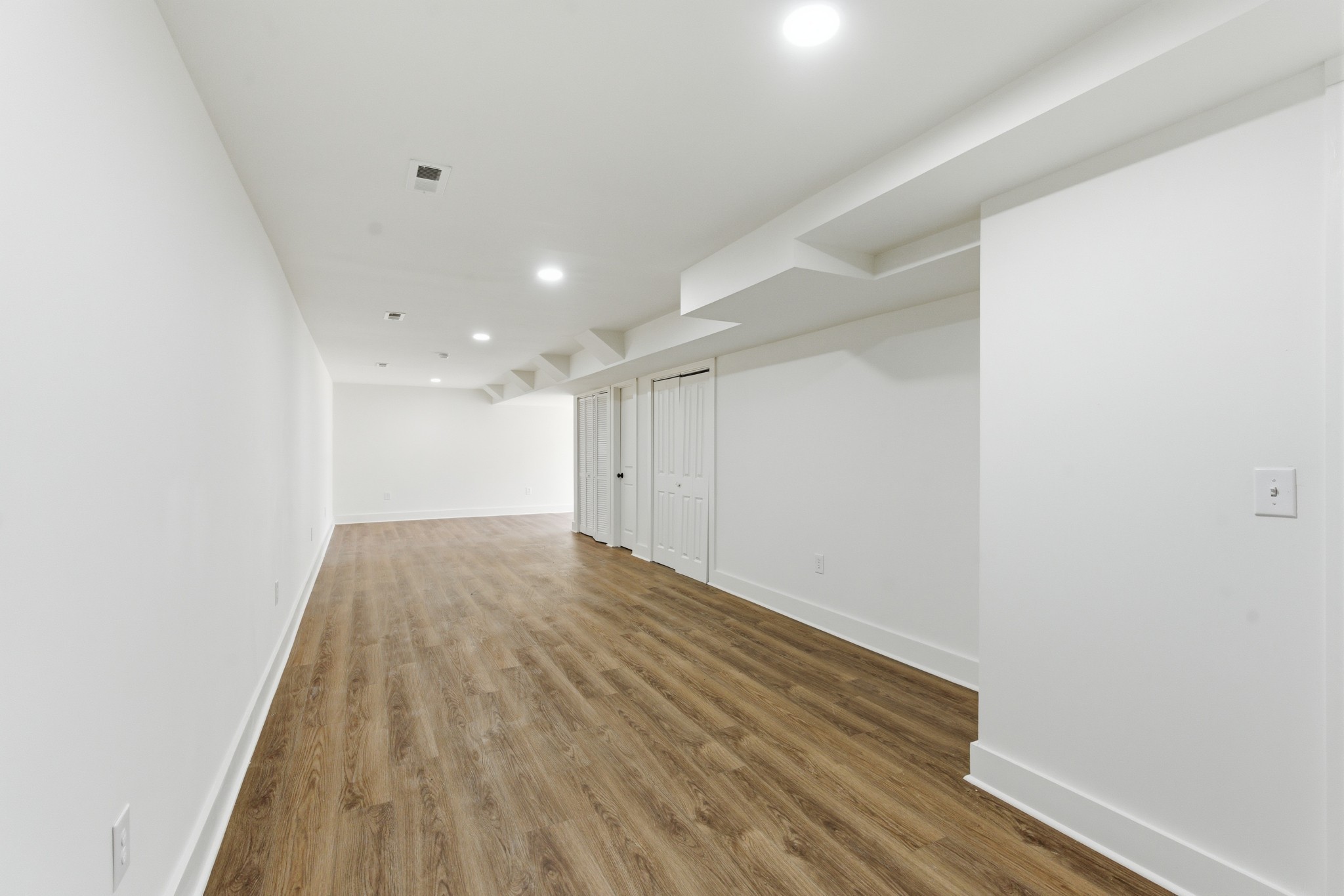 206 New Sawyer Brown Road Nashville, TN 37221 - Photo 36 of 46 a view of hallway with wooden floor