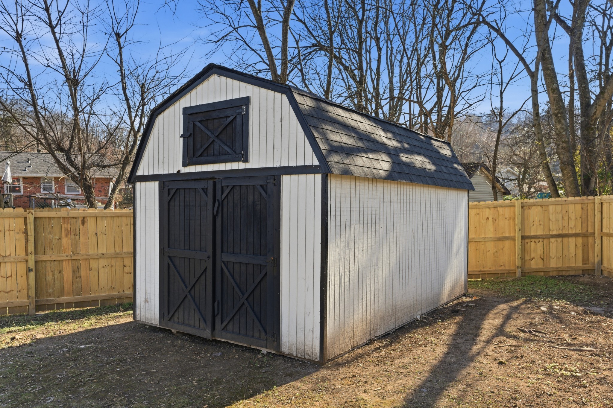 206 New Sawyer Brown Road Nashville, TN 37221 - Photo 43 of 46 a view of wooden house with a large tree