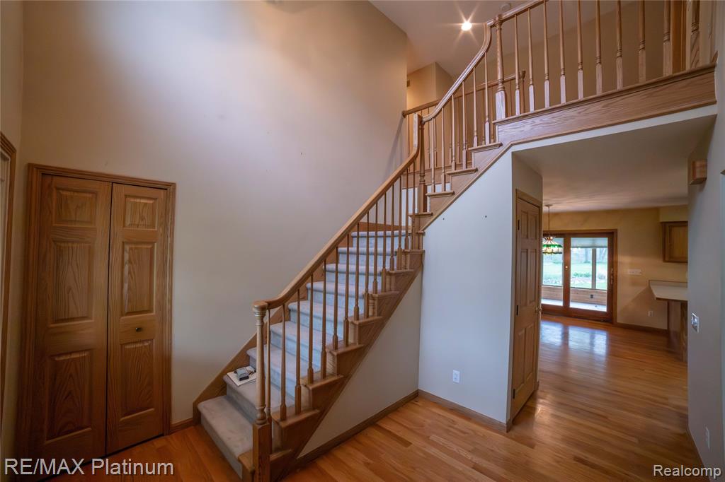 12987 Holtforth Road Fenton, MI 48430 - Photo 4 of 46