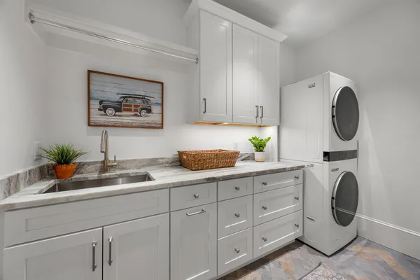 $2,795,000 | 2 Monomoy Lane, Orleans, MA 02653