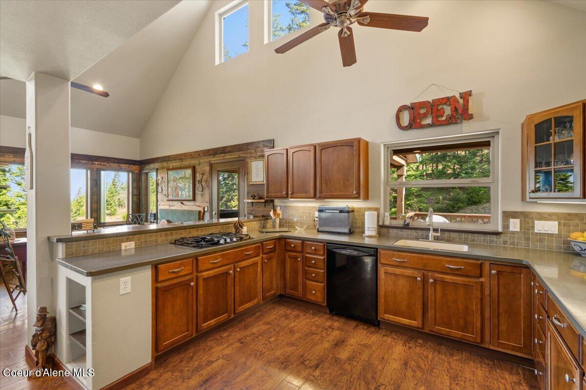 24102 North Derting Road Hayden, ID 83835 - Photo 21 of 104 21-24102 N Derting Rd_RedHogMedia