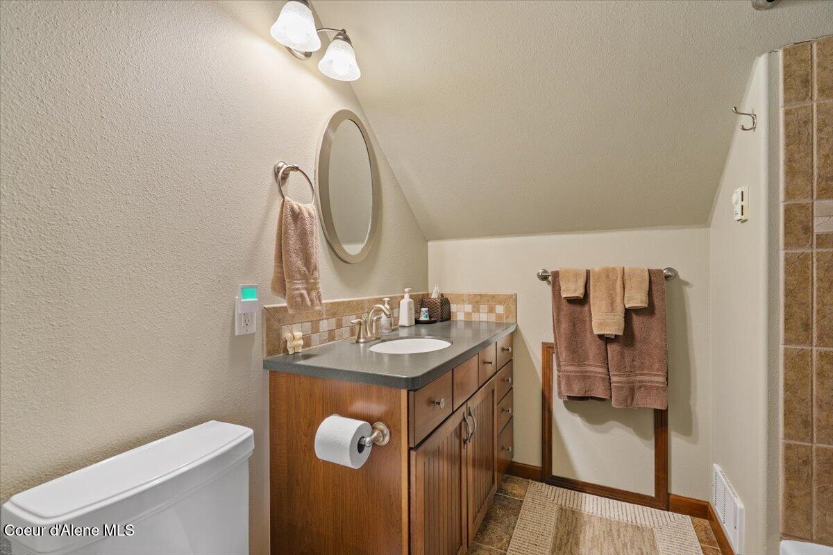 24102 North Derting Road Hayden, ID 83835 - Photo 36 of 104 36-24102 N Derting Rd_RedHogMedia