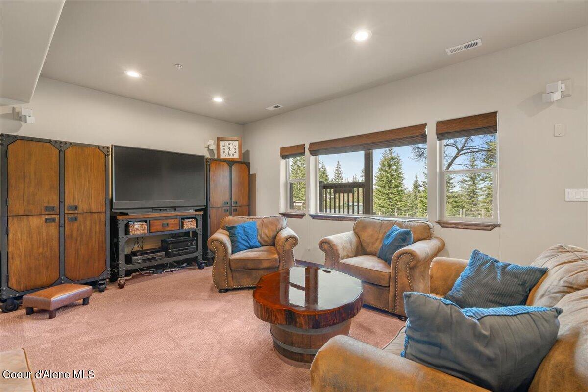 24102 North Derting Road Hayden, ID 83835 - Photo 38 of 104 38-24102 N Derting Rd_RedHogMedia