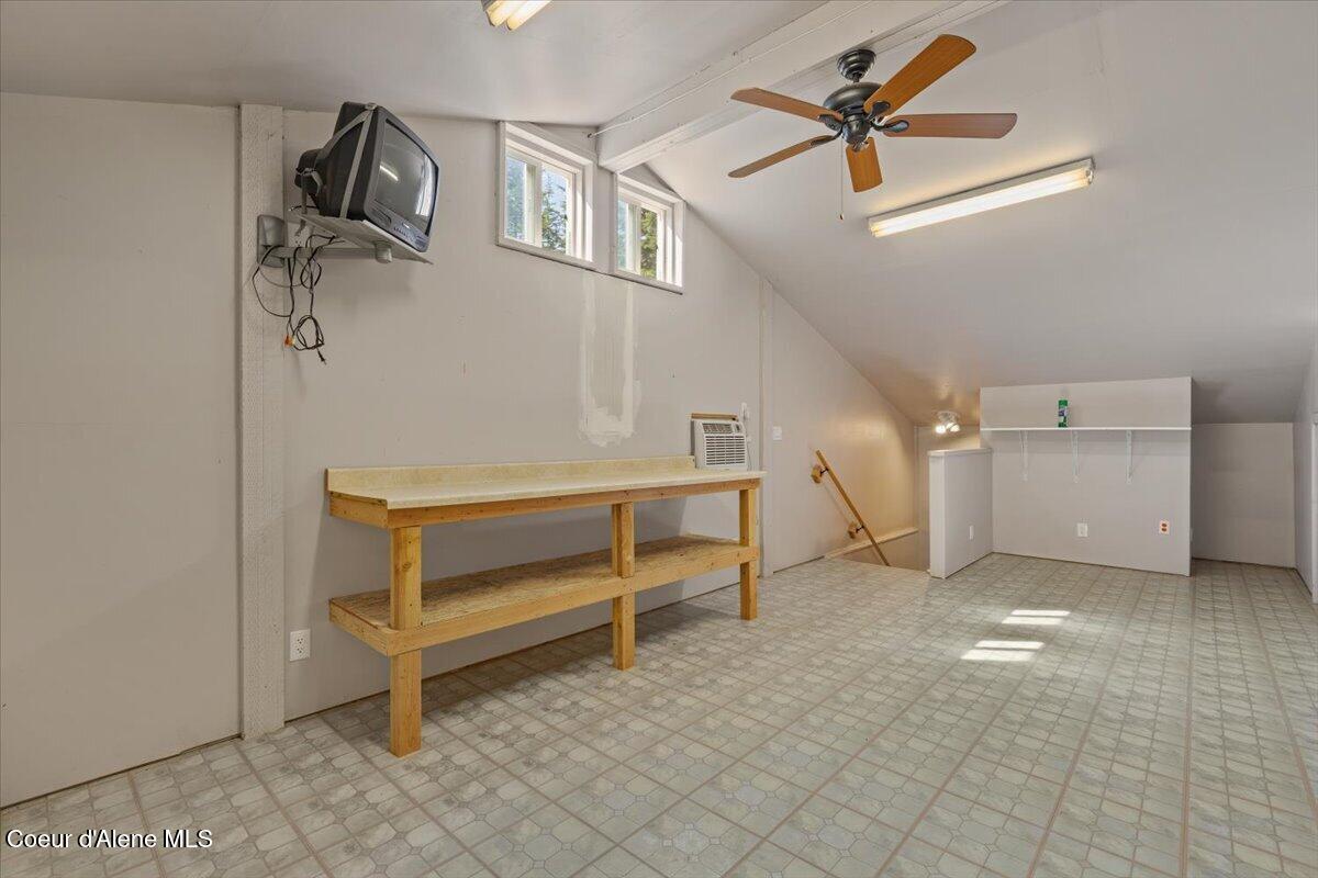 24102 North Derting Road Hayden, ID 83835 - Photo 69 of 104 69-24102 N Derting Rd_RedHogMedia