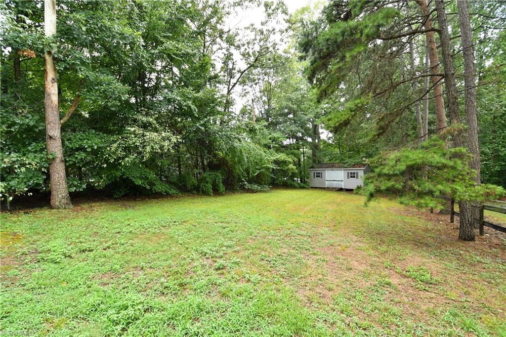 324 James Road Clemmons, NC 27012 - Photo 14 of 15 Gallery Image 14