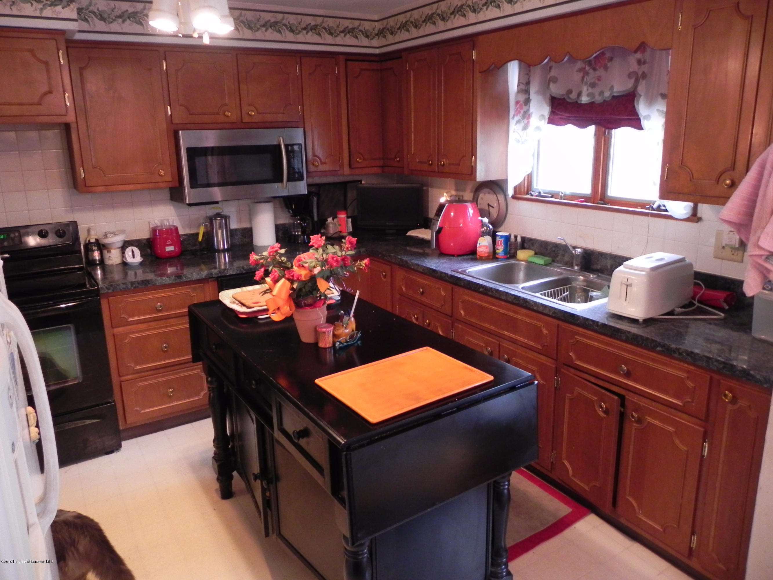 1209 Fairview Road Clarks Summit, PA 18411 - Photo 11 of 38 Gallery Image 11