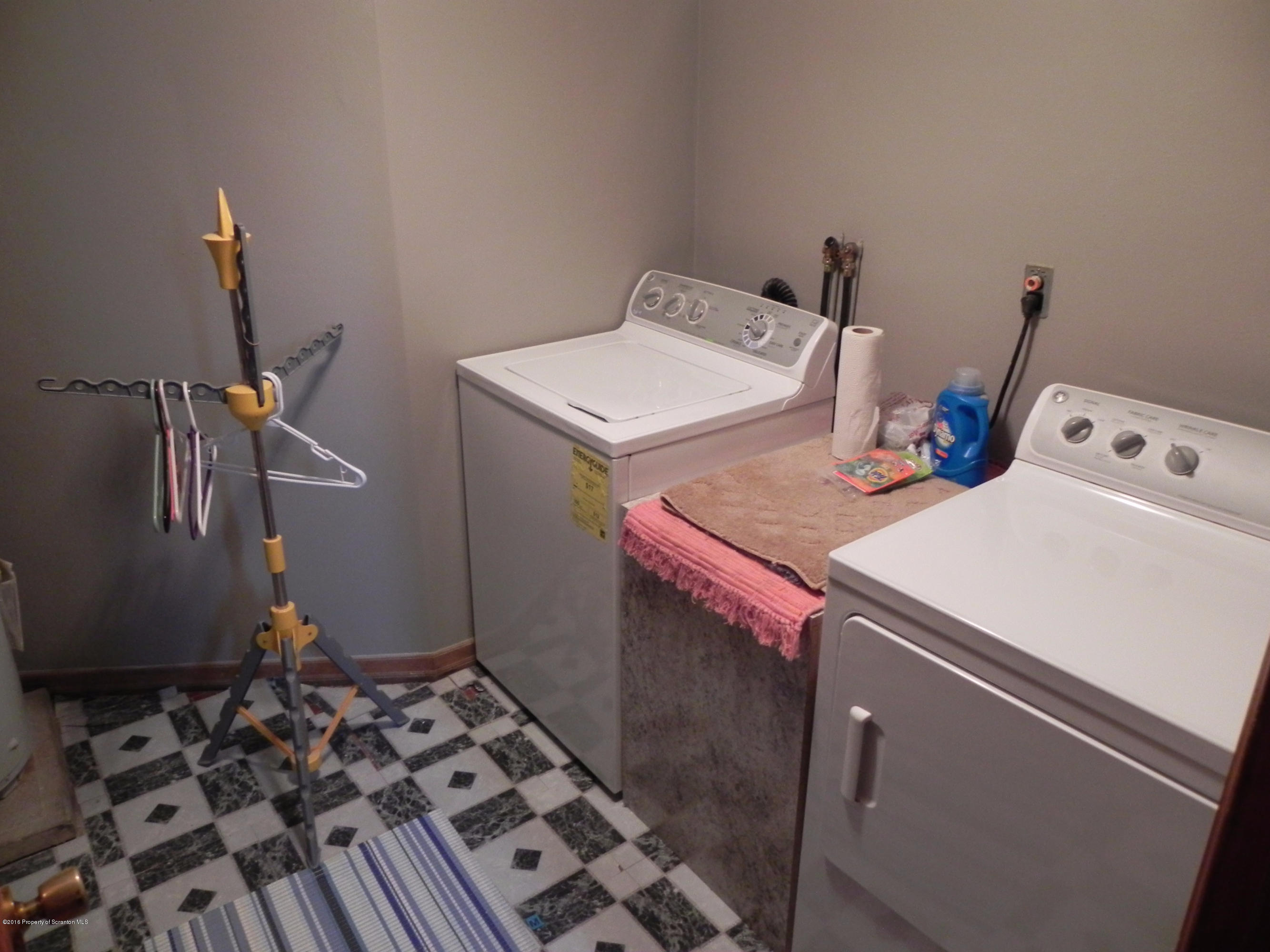 1209 Fairview Road Clarks Summit, PA 18411 - Photo 32 of 38 Gallery Image 32