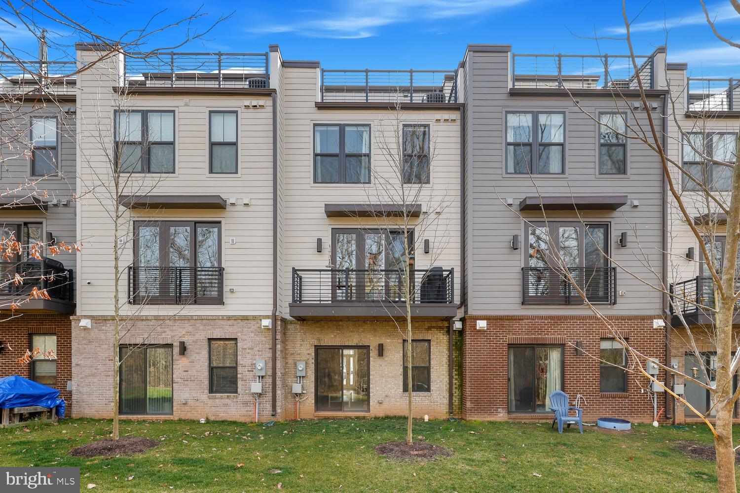 1659 Bandit Loop Reston, VA 20190 - Photo 3 of 3