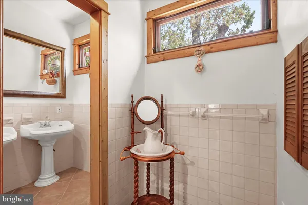 $1,155,000 | 3137 18th Street Northeast, Washington, DC 20018