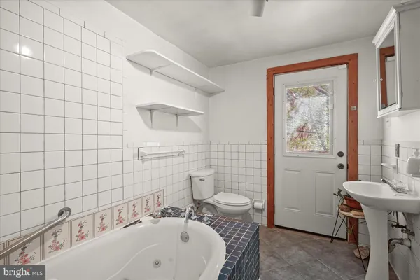 $1,155,000 | 3137 18th Street Northeast, Washington, DC 20018