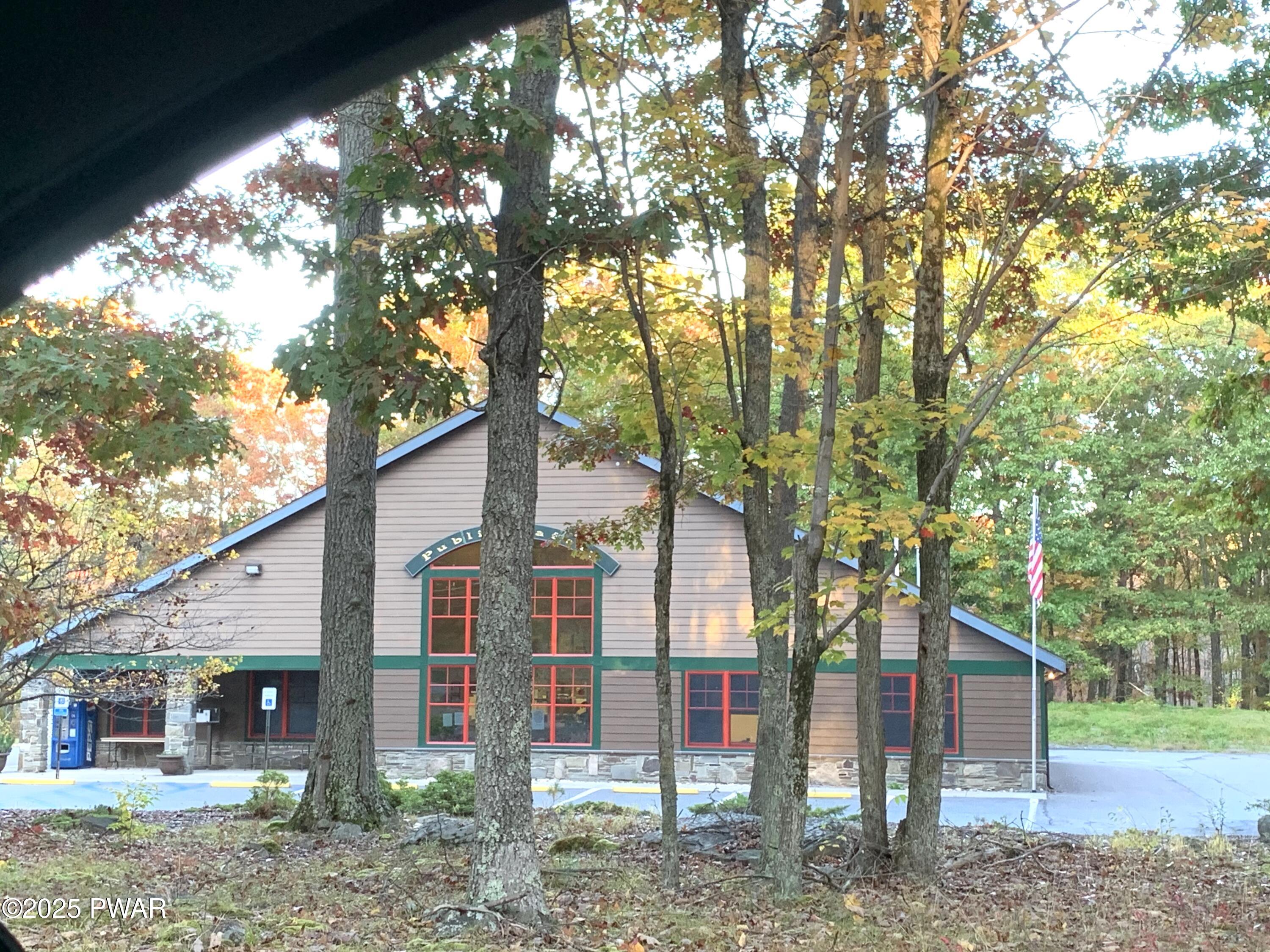 107 Ridgeway Drive Hawley, PA 18428 - Photo 24 of 27 Library