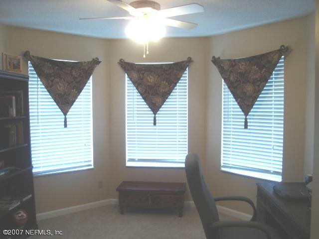 54346 Dornbush Road Callahan, FL 32011 - Photo 9 of 12 a view of entryway
