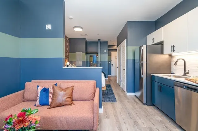 $399,900 | 50 Music Square West, Unit 220, Nashville, TN 37203