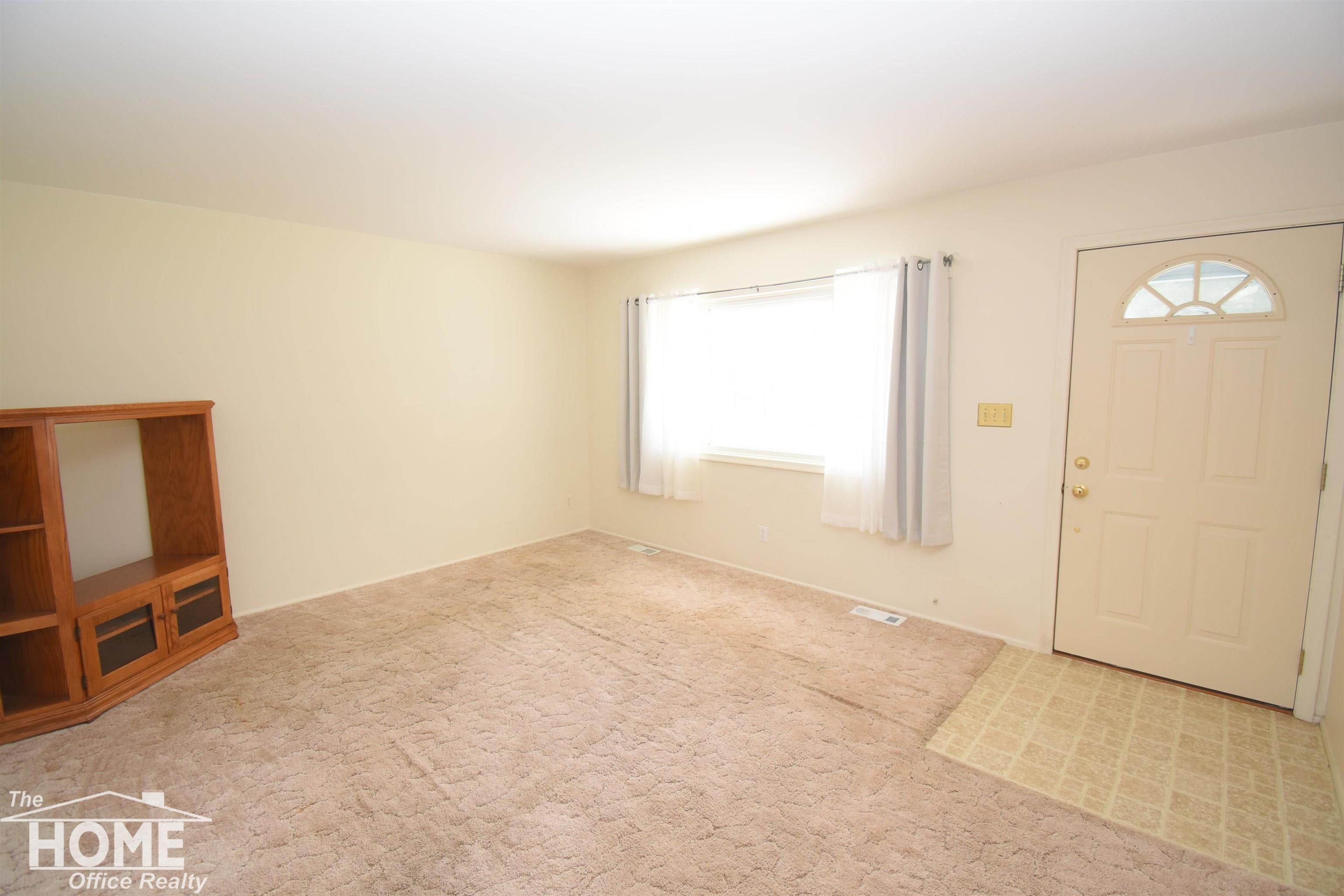 2711 East Hibbard Road Corunna, MI 48817 - Photo 2 of 28 Gallery Image 2