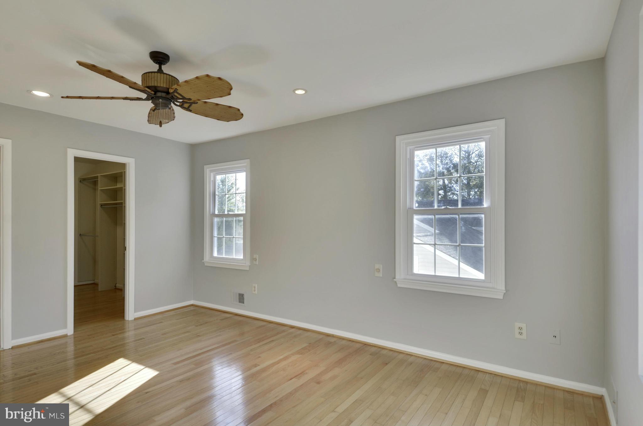 19 Treworthy Road Gaithersburg, MD 20878 - Photo 14 of 30 Master Bedroom