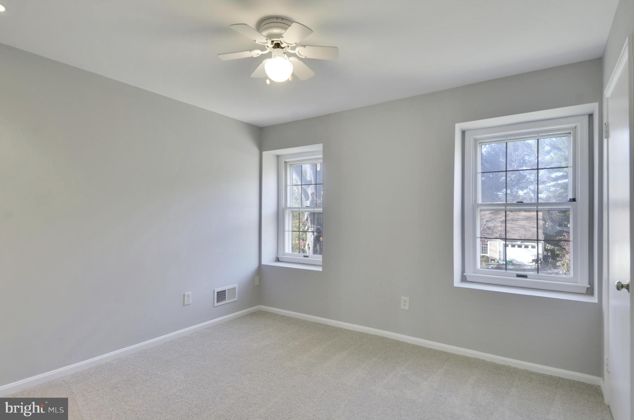 19 Treworthy Road Gaithersburg, MD 20878 - Photo 18 of 30 Fourth Bedroom
