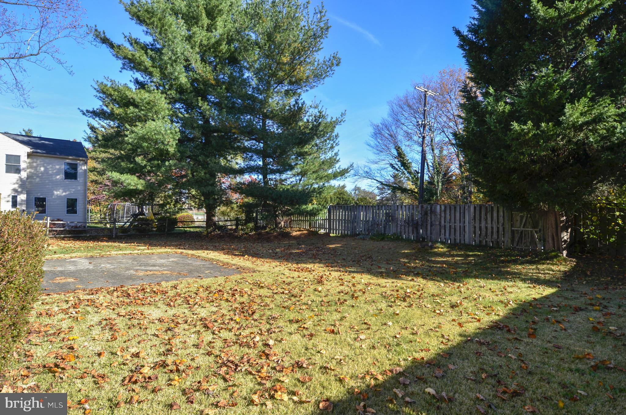 19 Treworthy Road Gaithersburg, MD 20878 - Photo 28 of 30 Fenced Rear Yard